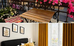 Krakow Apartments & Rooms